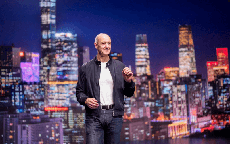 Siemens boosts industrial AI operating system, unveils new technologies and partnership in Beijing